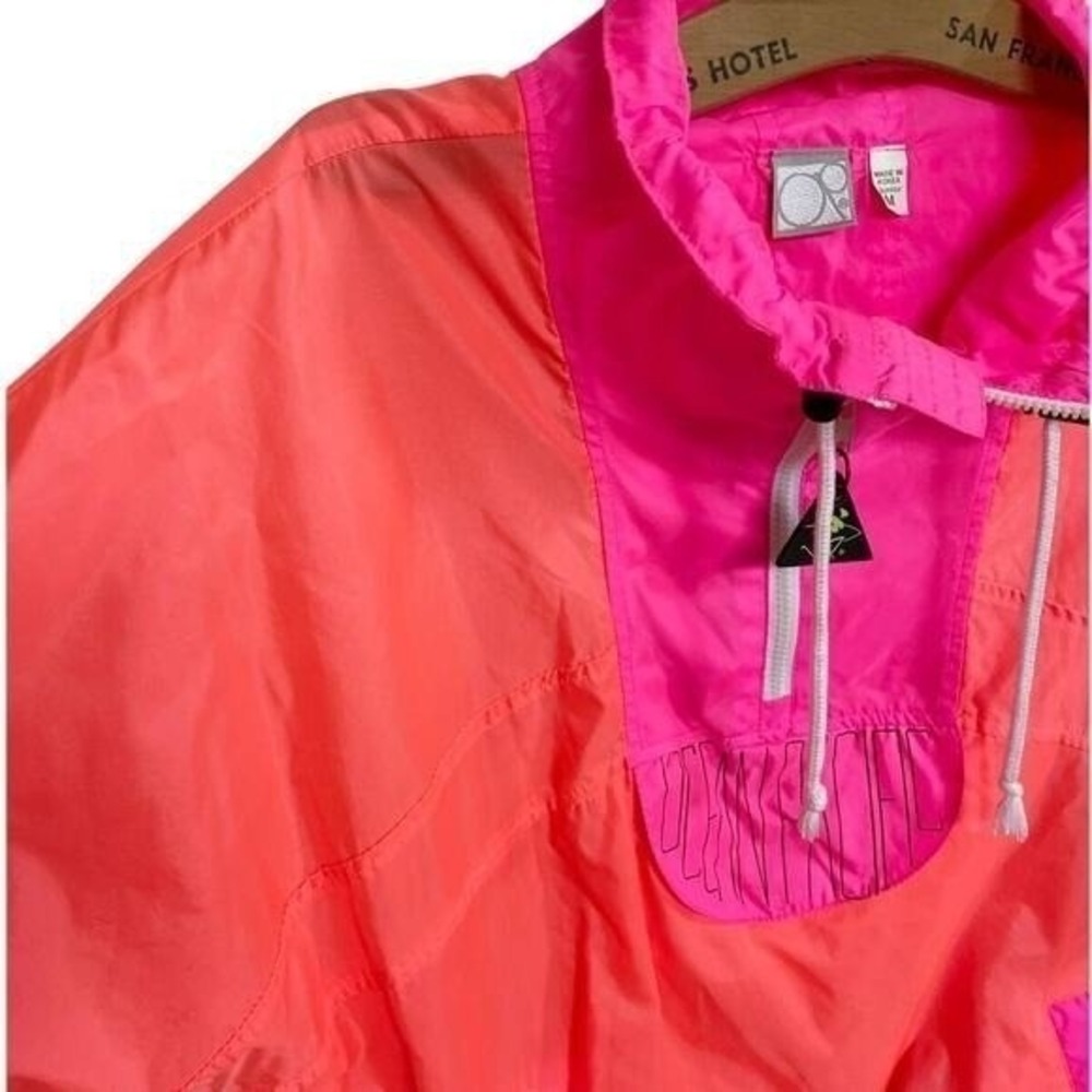 Vintage OP Hot Pink/Orange Windbreaker 3/4 Zip‎ Jacket - Junior's M - Picture 2 of 15